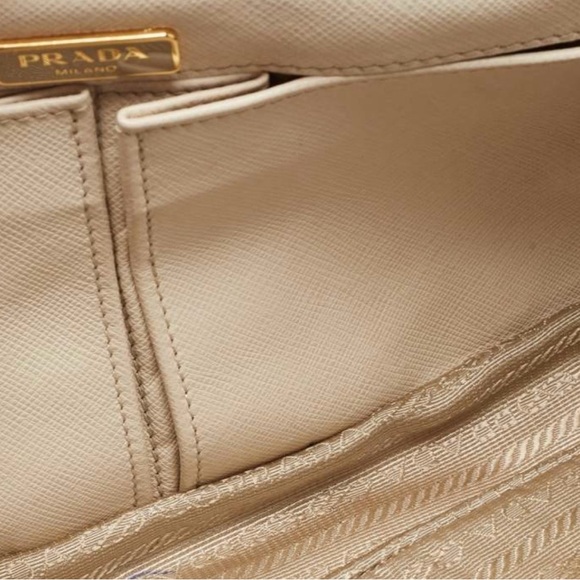 Prada Quilted Floral Shoulder Bag in Cream with Gold Hardware - Picture 15 of 16